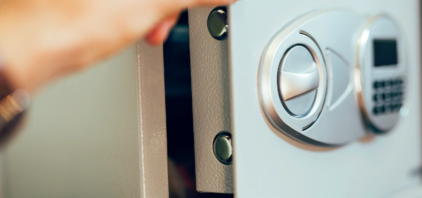 Fingerprint Safe Openers in Oceano, CA